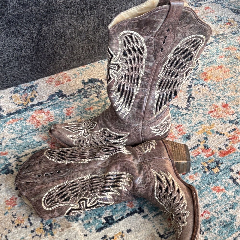 Western Cowboy Boots with Cross Design - Picture 3 of 7